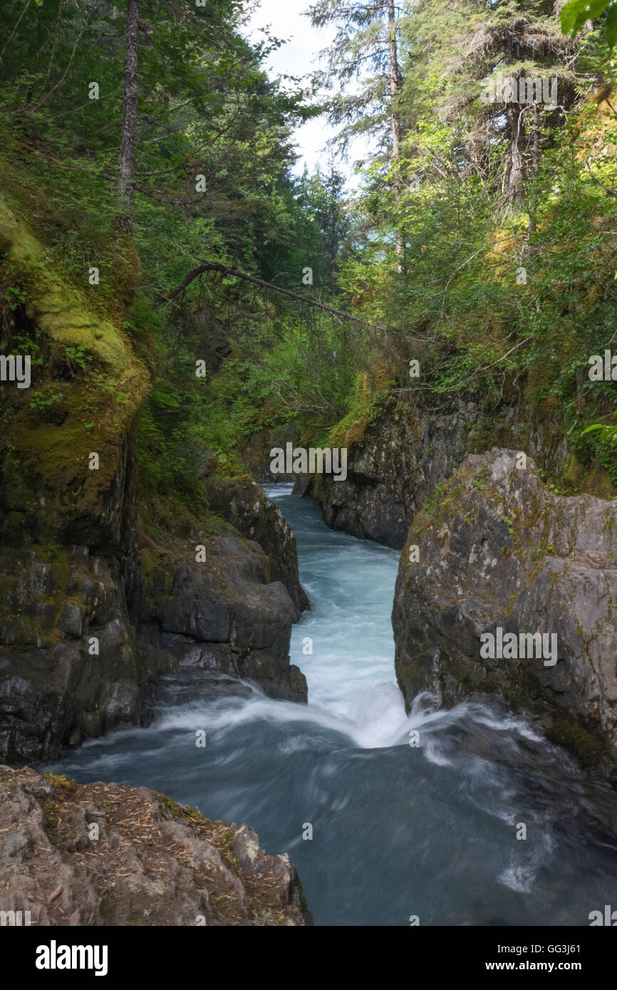 Water Rushing Through Rocks Rushing water through rocks hi-res stock photography and images - Alamy