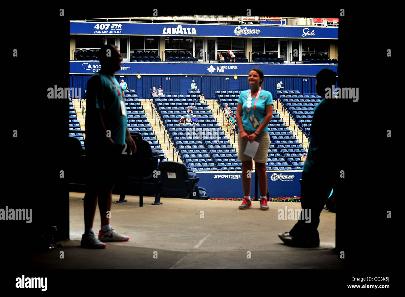 Tennis attendants hires stock photography and images Alamy