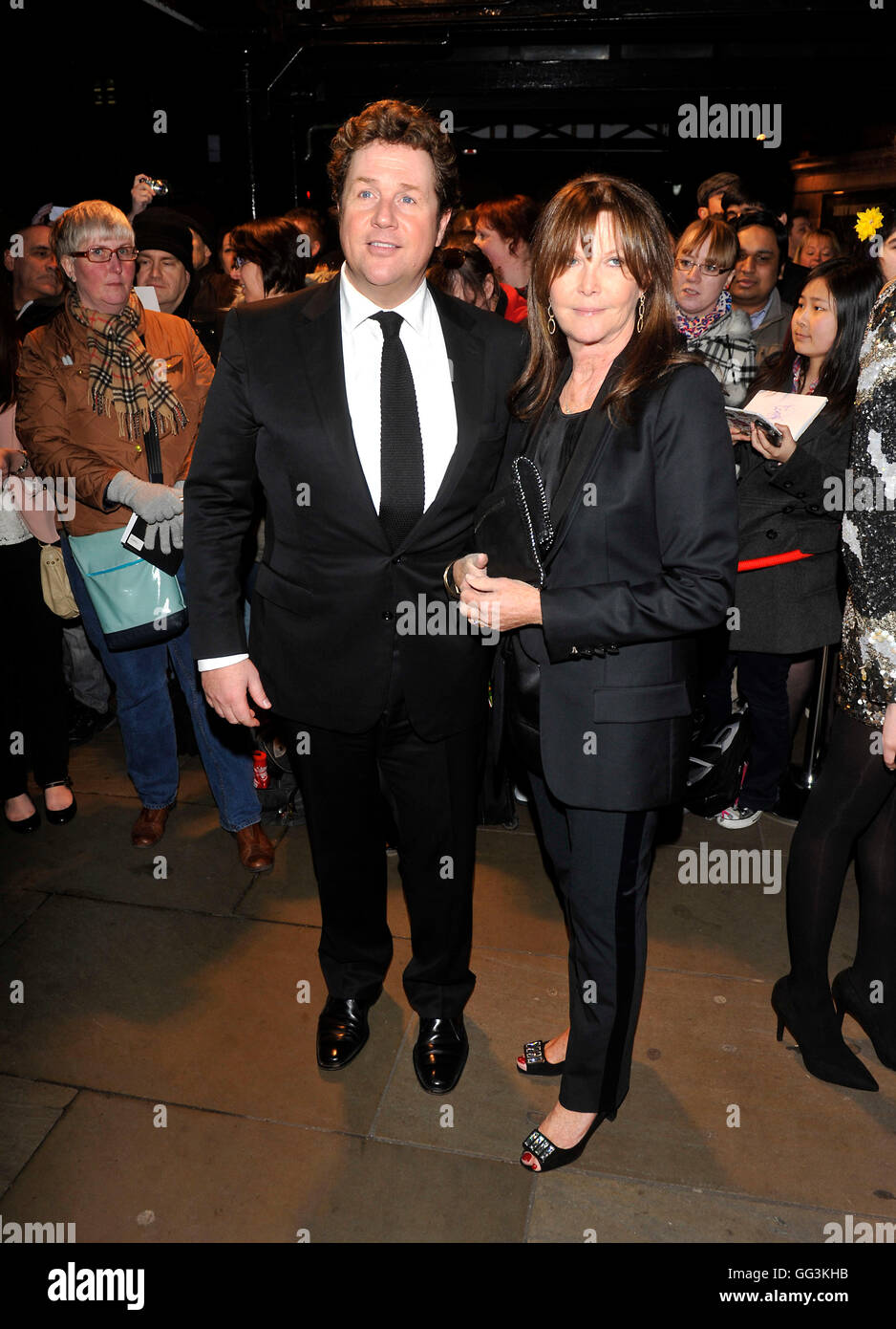 celebritys on the red carpet Stock Photo - Alamy