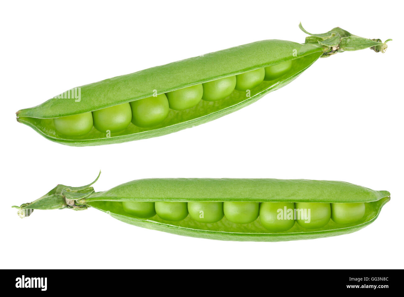 Young grean peas closeup isolated on white background Stock Photo - Alamy