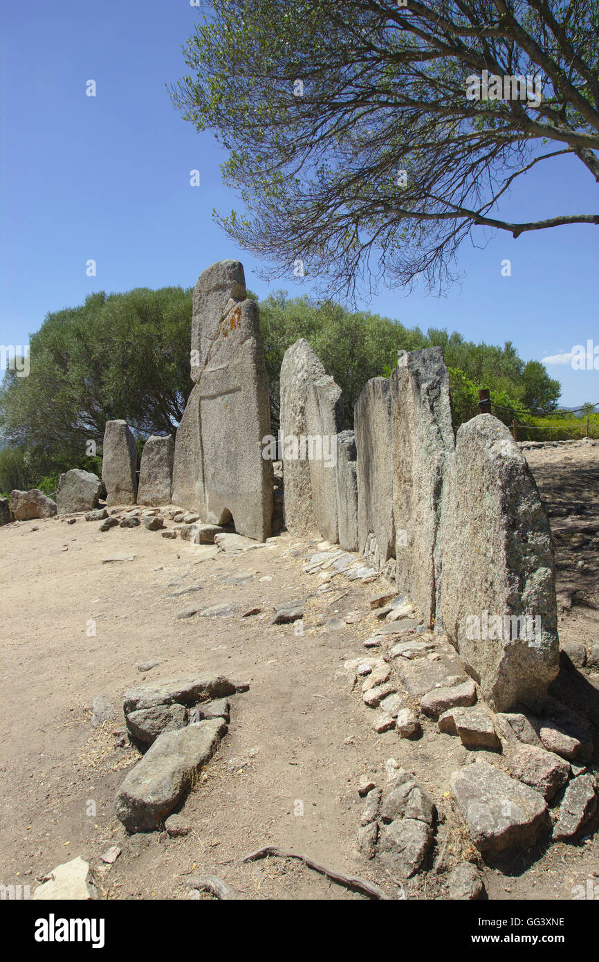 Giants grave Li Lolghi (Tomba dei Giganti Li Lolghi),  Bronze Age, near Arzachena, Sardinia, Italy Stock Photo