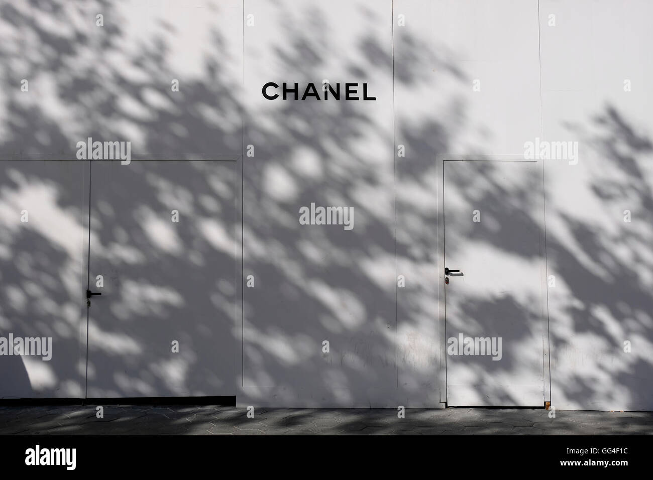 Chanel store logo hi-res stock photography and images - Page 2 - Alamy