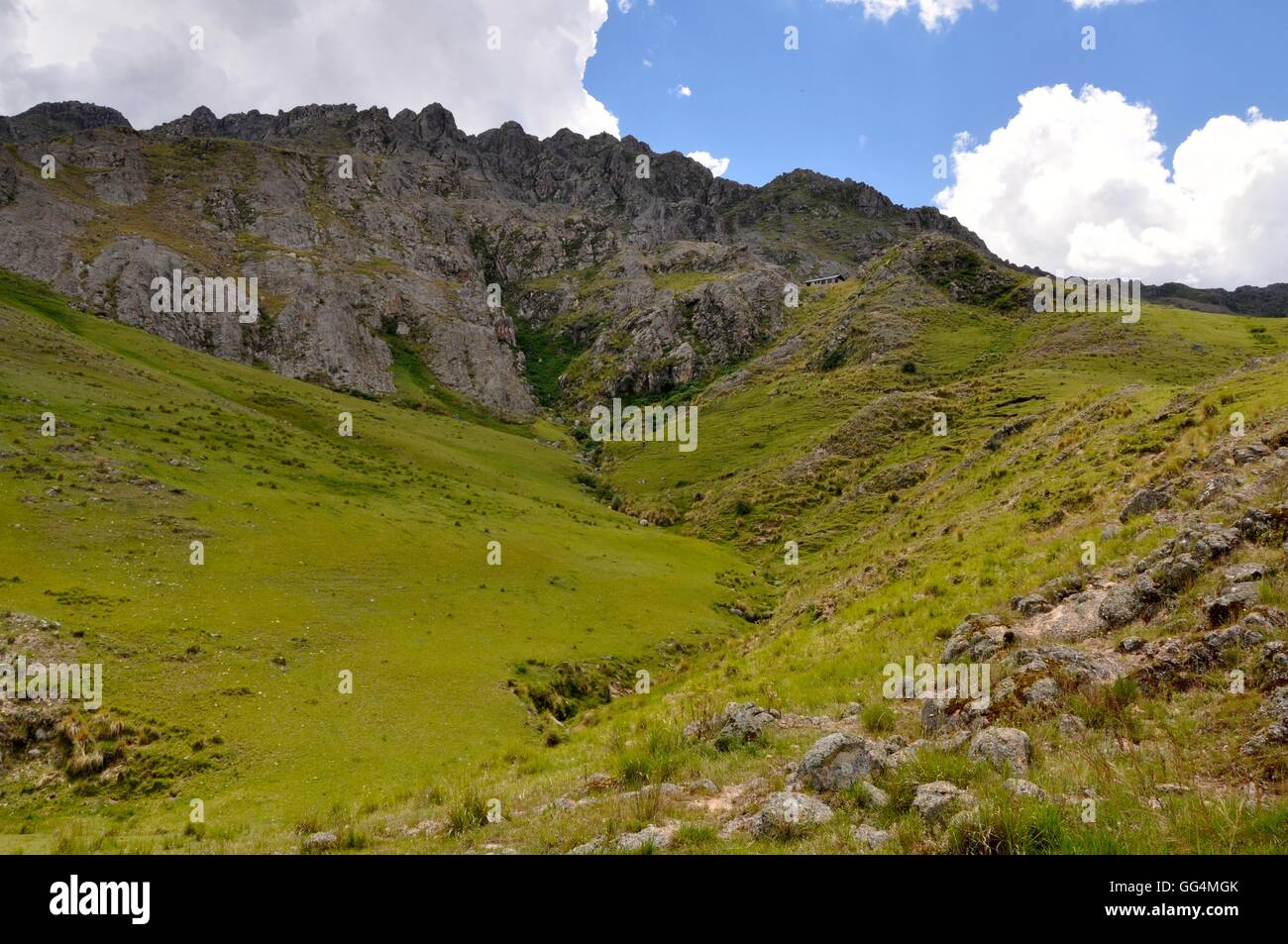 Pristine mountain hi-res stock photography and images - Alamy