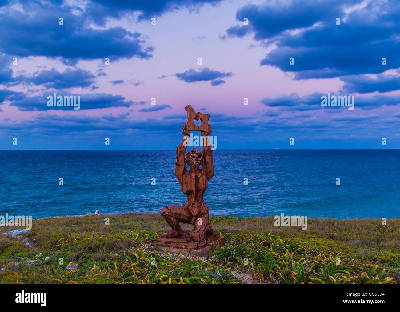 Statue in Isla Mujeres, Mexico Stock Photo Alamy
