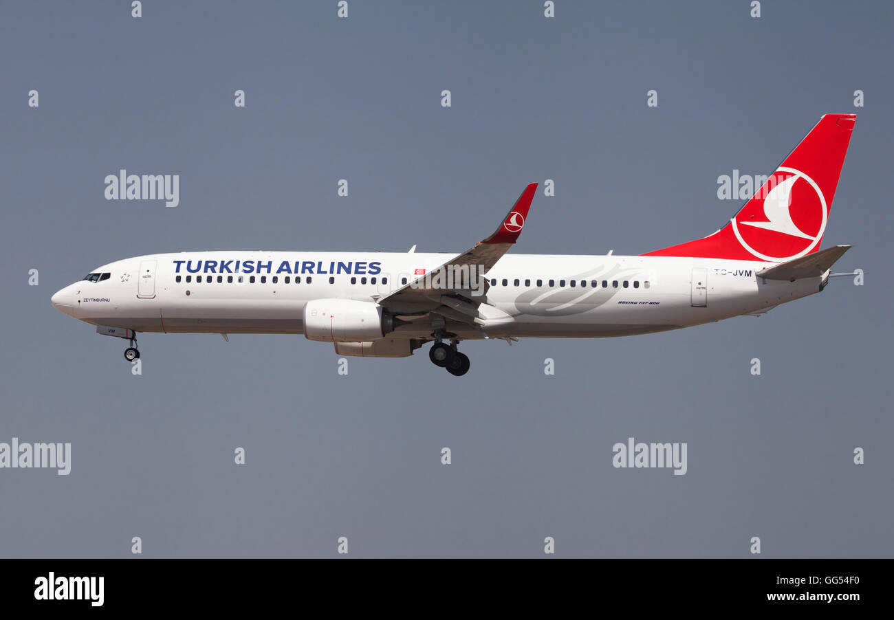 Turkish Airlines Boeing 737-800 approaching to El Prat Airpot in Barcelona, Spain. Stock Photo