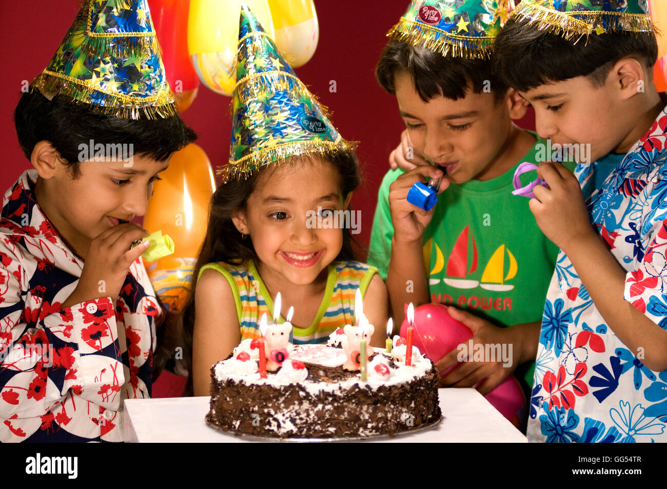 Birthday party indian hi-res stock photography and images - Alamy