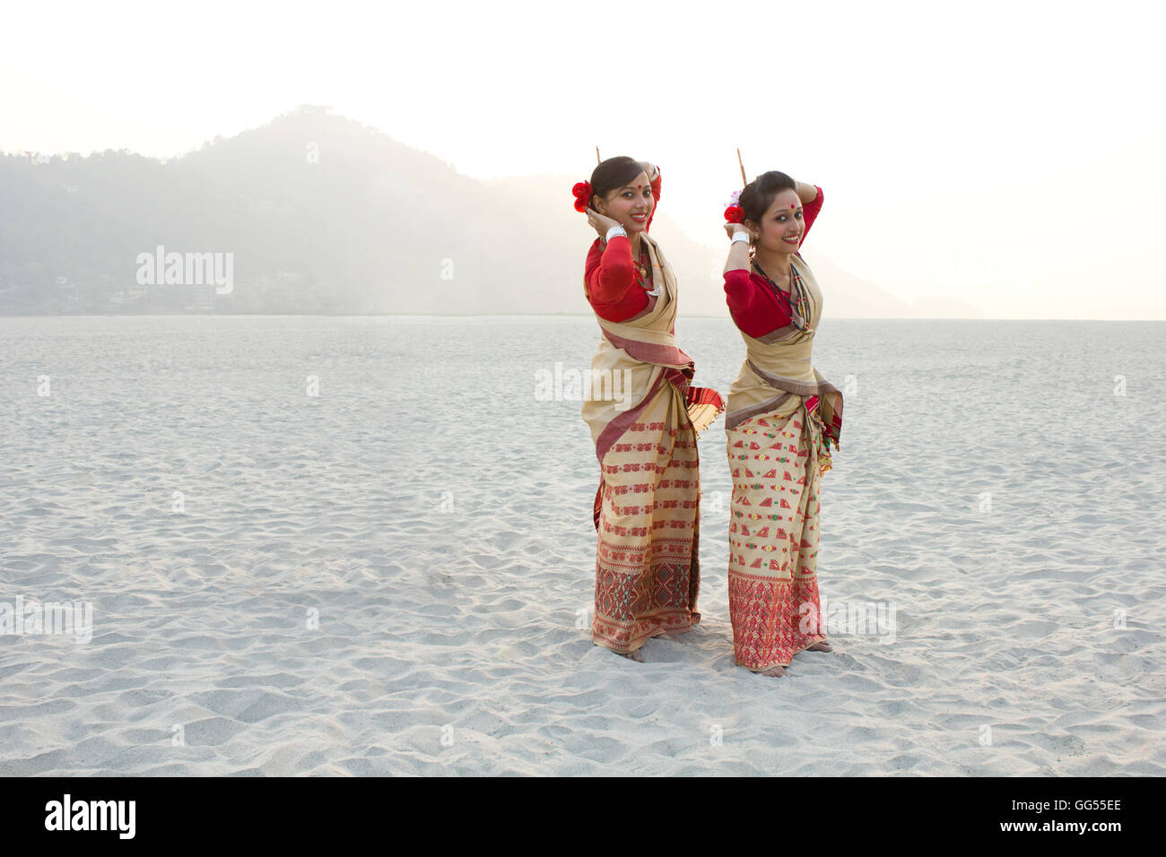Portrait of Bihu women dancing Stock Photo - Alamy