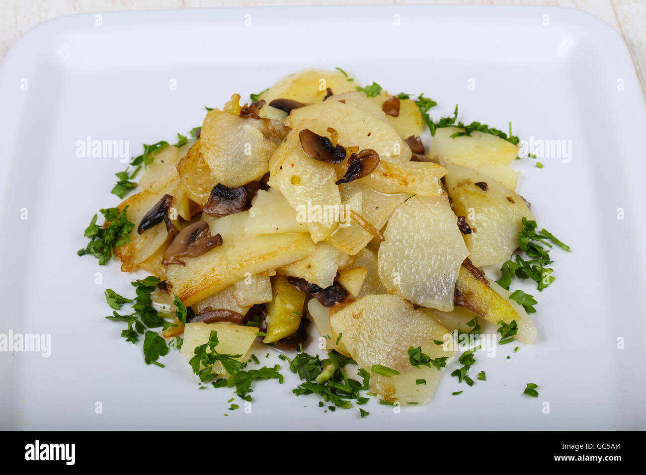Roasted potato with dill and parsley Stock Photo Alamy