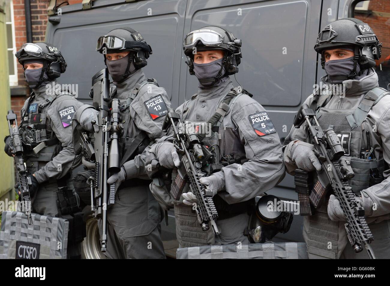 Armed police prepare to deploy from Hyde Park, central London, as Scotland Yard announced that the first of 600 additional armed officers were trained and operationally ready, and unveiled plans to put more marksmen on public patrol. Stock Photo