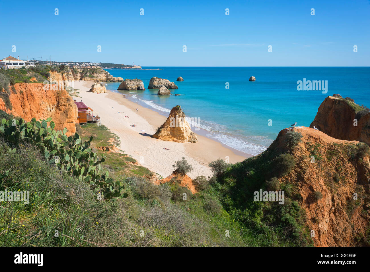 praia-dos-tres-castelos-portimao-algarve-portugal-europe-stock