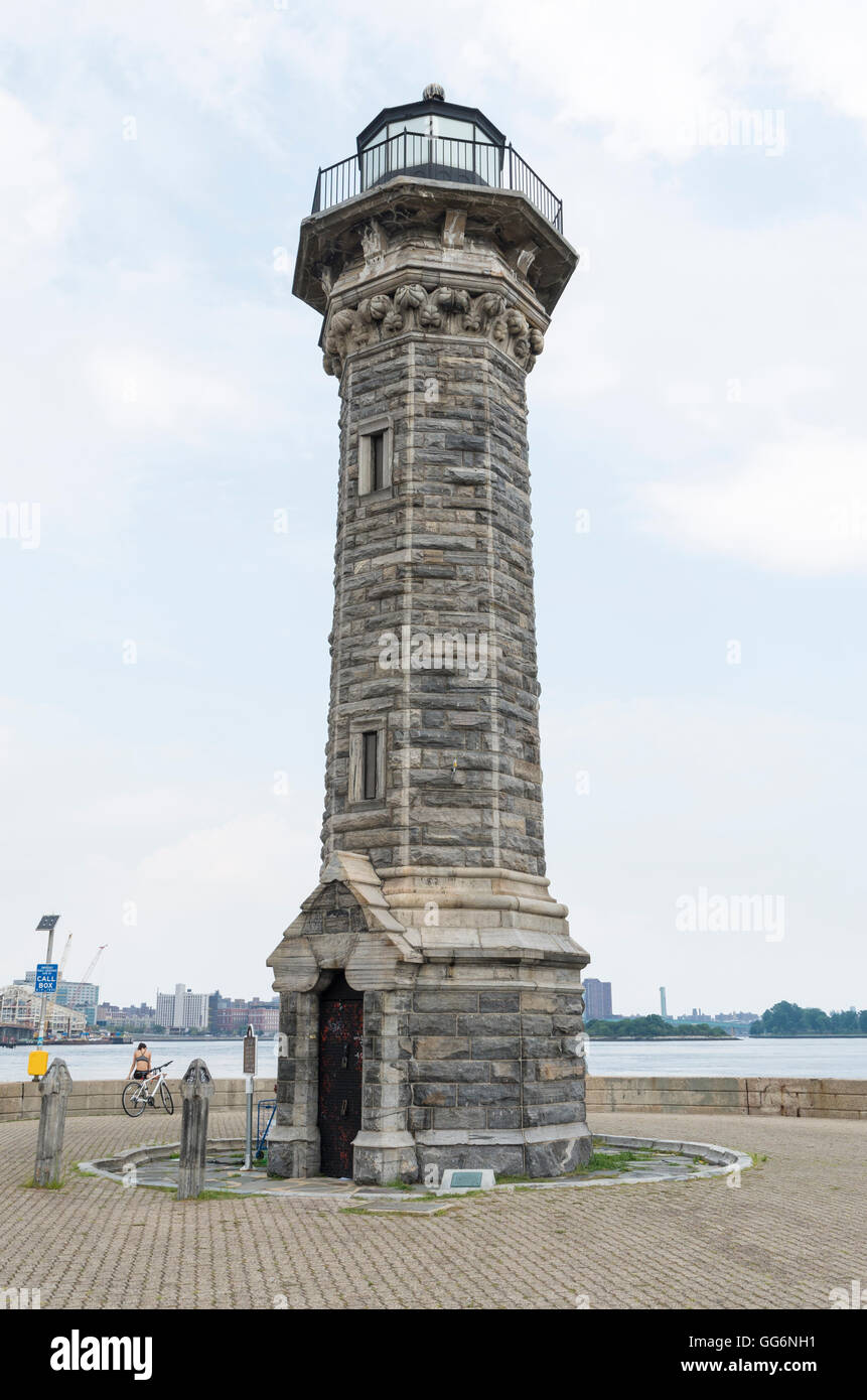 Roosevelt Island (Blackwell Island / Welfare Island) Lighthouse designed by architect James Renwick Jr. New York City. Stock Photo