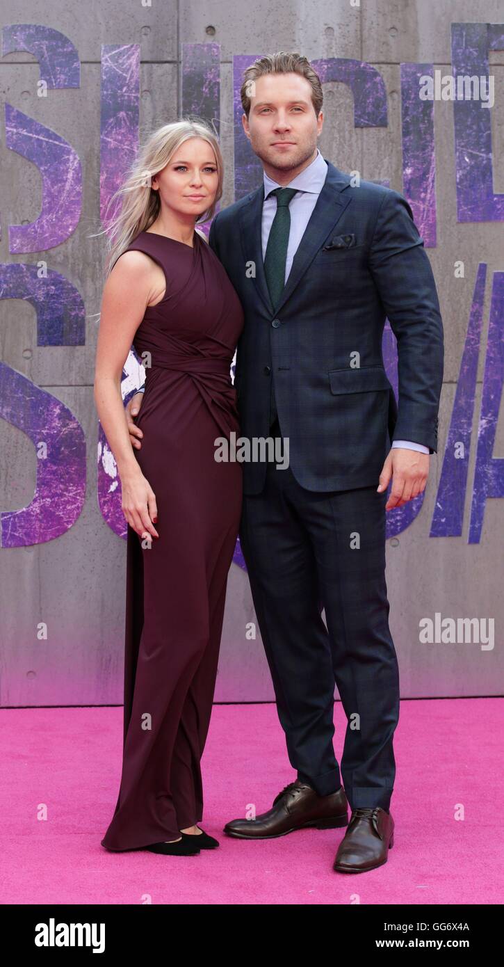 Jai courtney mecki dent