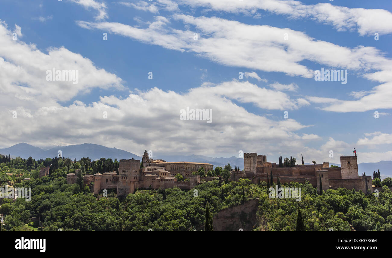 Moorish fortress Alhambra in Granada, viewed from Albaicin Stock Photo