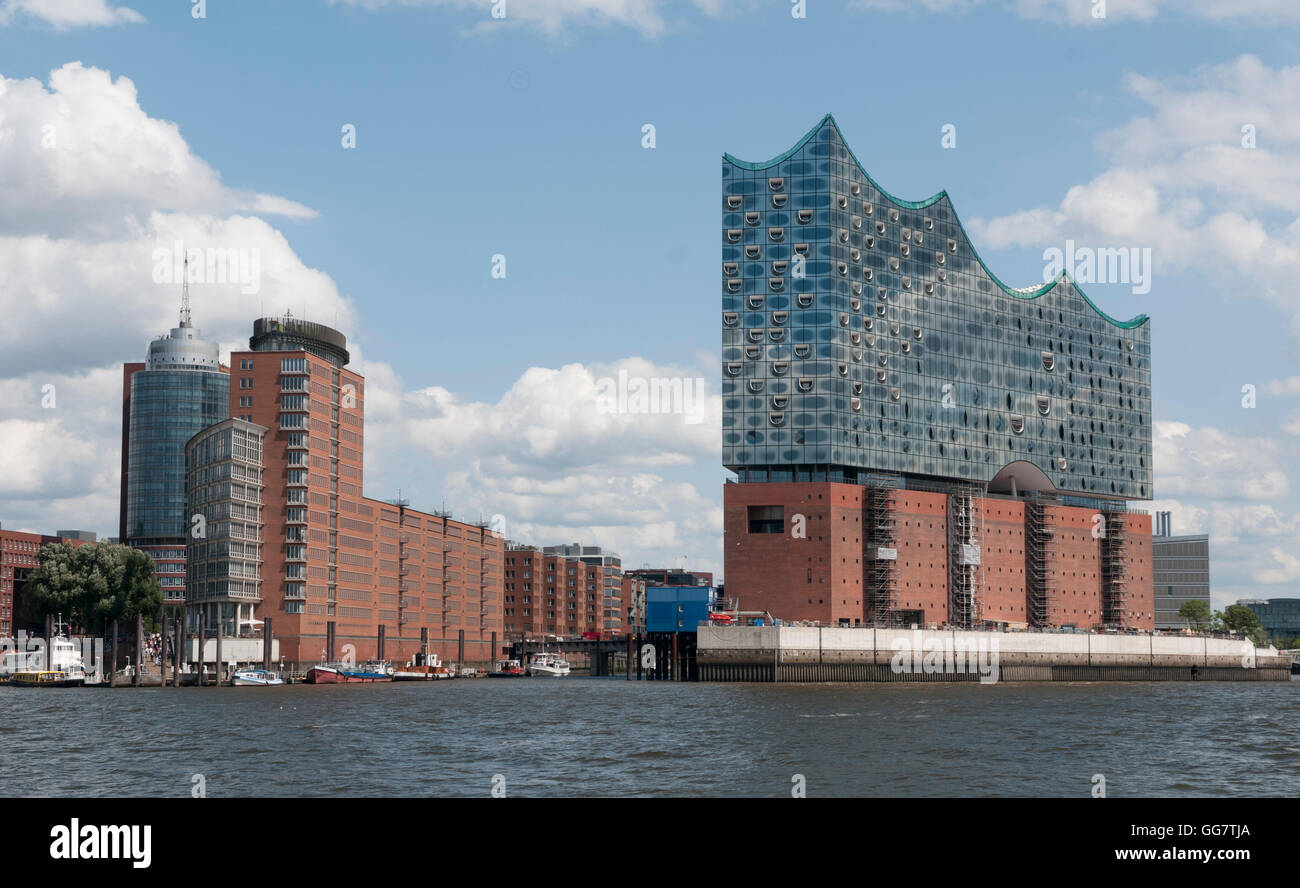 The Elbphilharmonie concert hall, Hamburg, Germany. Designed by ...