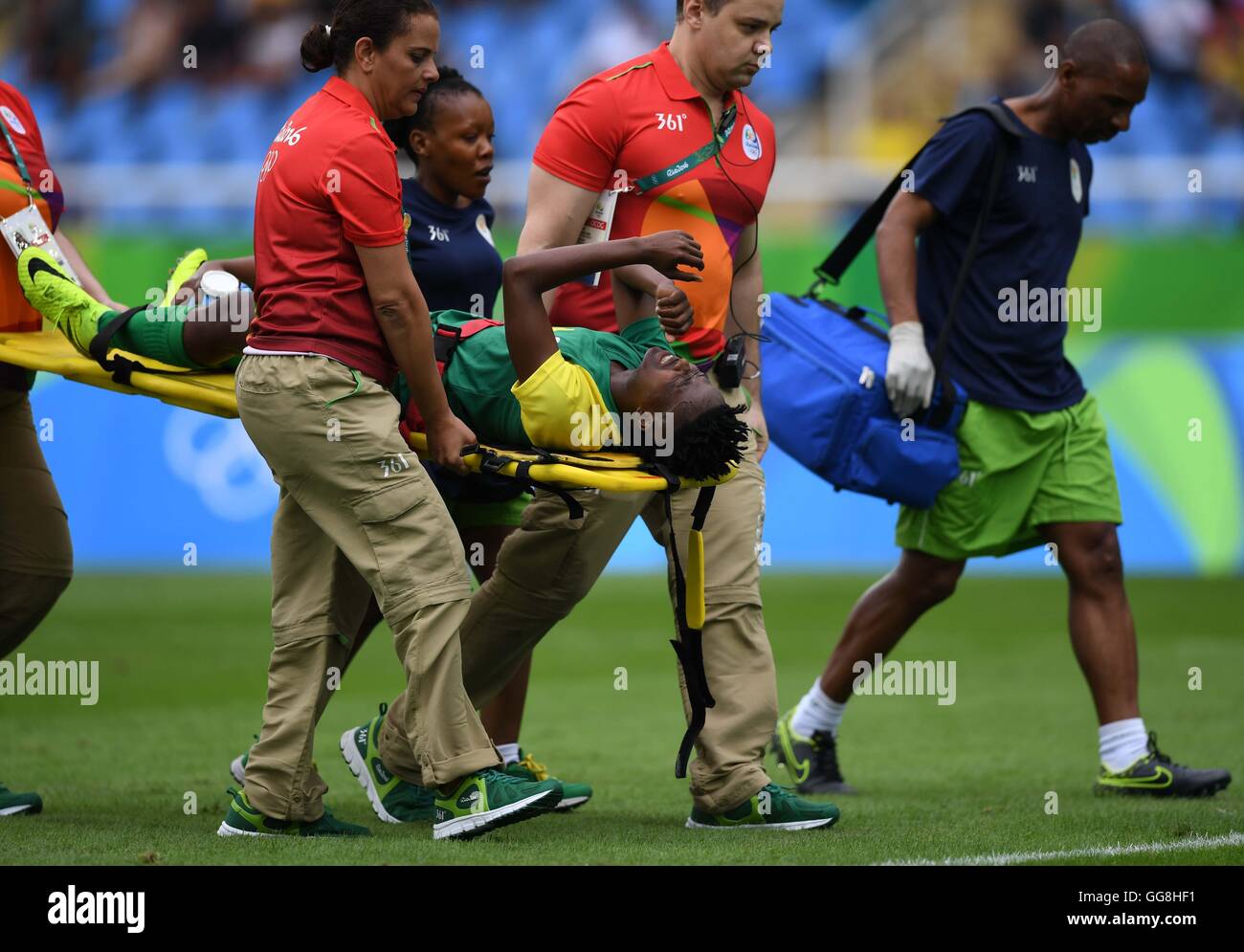 Rio De Janeiro, Brazil. 3rd Aug, 2016. Makhabane Mamello of South Africa (C) is stretchered off the pitch during the opening match of the women's Olympic football competitions between South Africa and Sweden at the Olympic Stadium in Rio de Janeiro, Brazil, Aug. 3, 2016. Sweden won 1-0. © Lin Yiguang/Xinhua/Alamy Live News Stock Photo