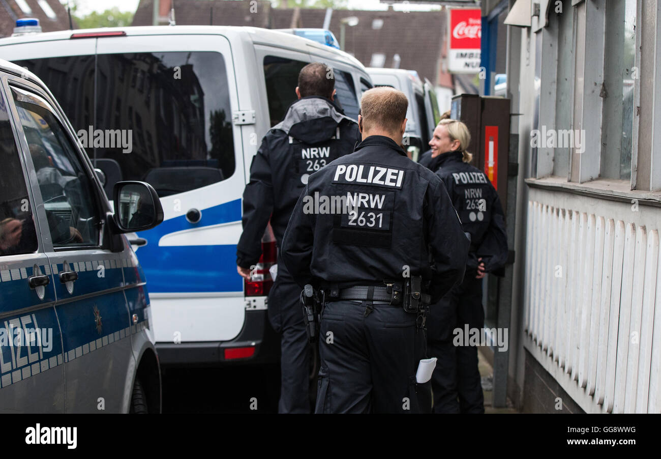 German police in Duisburg in front of a Turkish travel agency on August ...