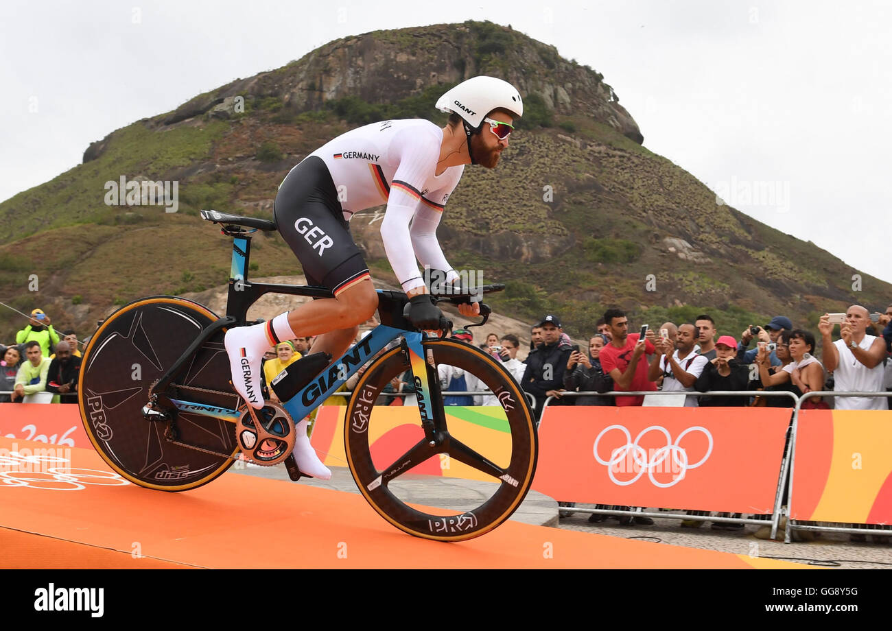 Rio de Janeiro, Brazil. 10th Aug, 2016. Simon Geschke of Germany at the start of the men's Individual Time Trial of the Rio 2016 Olympic Games Road Cycling events at Pontal in Rio de Janeiro, Brazil, 10 August 2016. Photo: Sebastian Kahnert/dpa/Alamy Live News Stock Photo