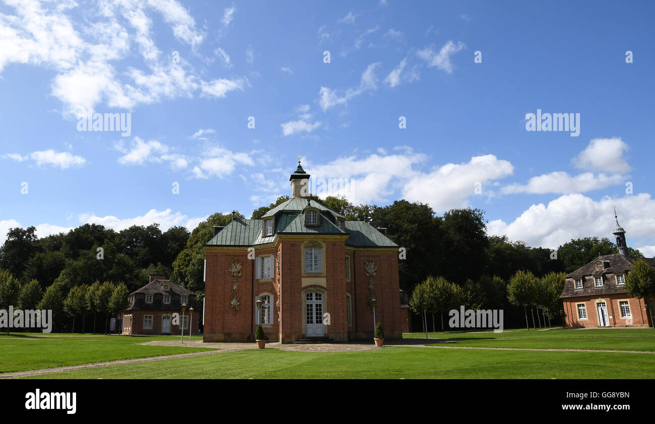 Soegel, Germany. 9th Aug, 2016. The hunting castle Clemenswerth in Soegel, Germany, 9 August 2016. The region of Emsland and the state of Lower Saxony celebrate the recognition of the 'Huemmling' as the 14th natural park of the state with a ceremonial act at the Clemenswerth castle on 10 August 2016. PHOTO: CARMEN JASPERSEN/dpa/Alamy Live News Stock Photo