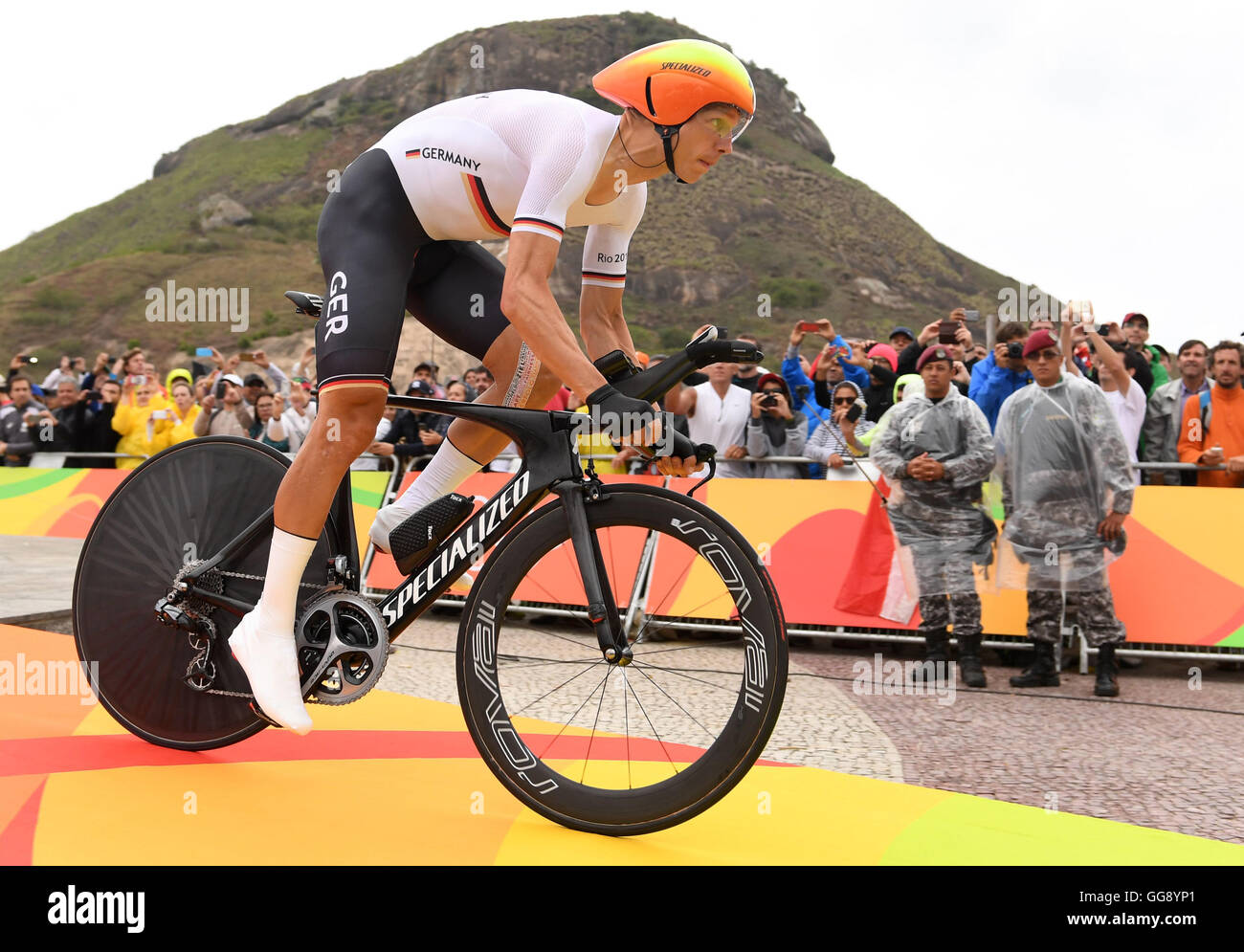 Rio de Janeiro, Brazil. 10th Aug, 2016. Tony Martin of Germany at the start of the men's Individual Time Trial of the Rio 2016 Olympic Games Road Cycling events at Pontal in Rio de Janeiro, Brazil, 10 August 2016. Photo: Sebastian Kahnert/dpa/Alamy Live News Stock Photo