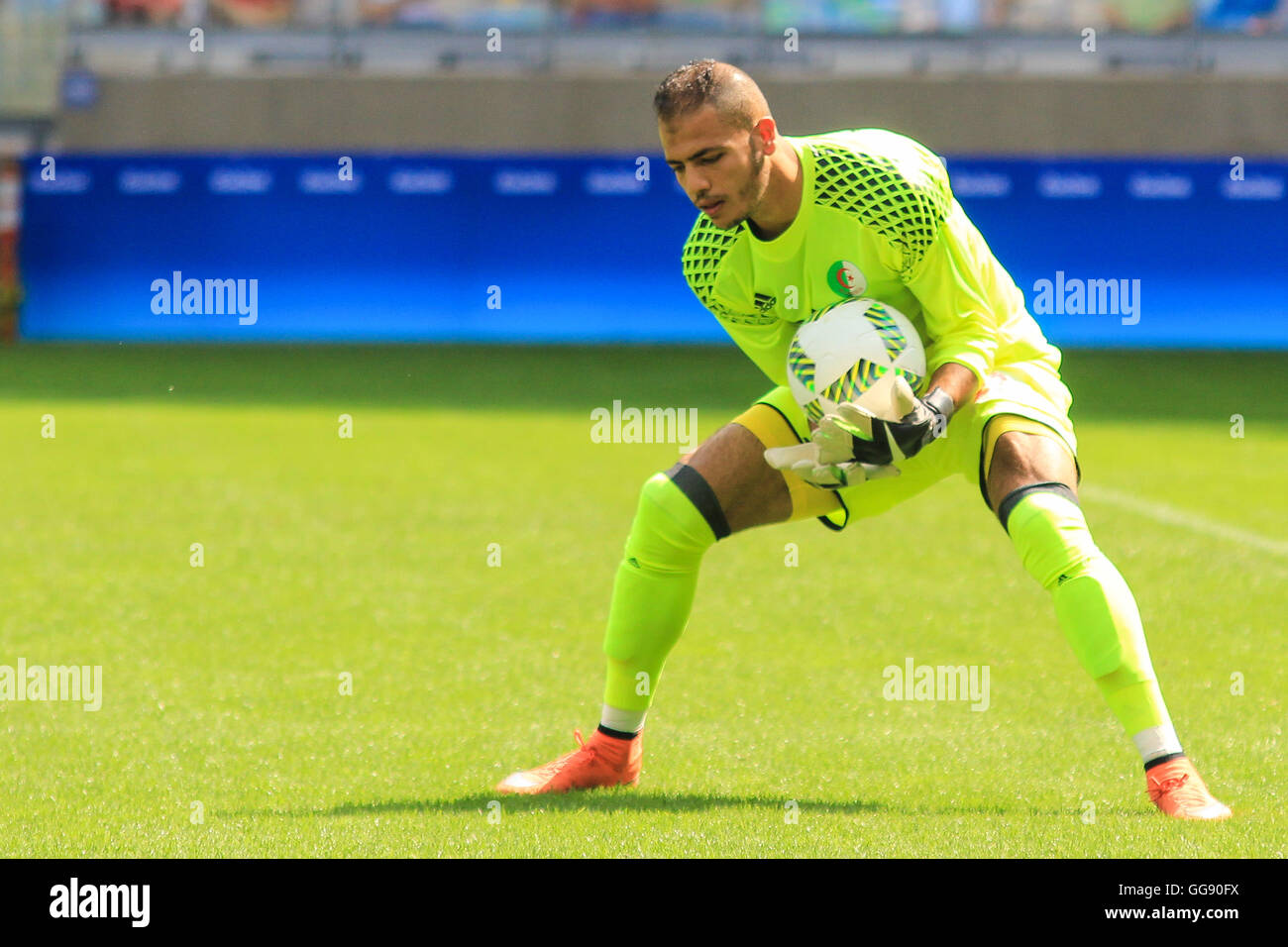 BELO HORIZONTE, MG - 10.08.2016: OLYMPICS 2016 FOOTBALL BH - Oussama METHAZEM, goalkeeper of Algeria during the match between Algeria (ALG) x Portugal (POR) by the Football Group D Olympic Men, the 2016 Olympics held in Mineirao Stadium in the host city Belo Horizonte, MG. © Foto Arena LTDA/Alamy Live News Stock Photo