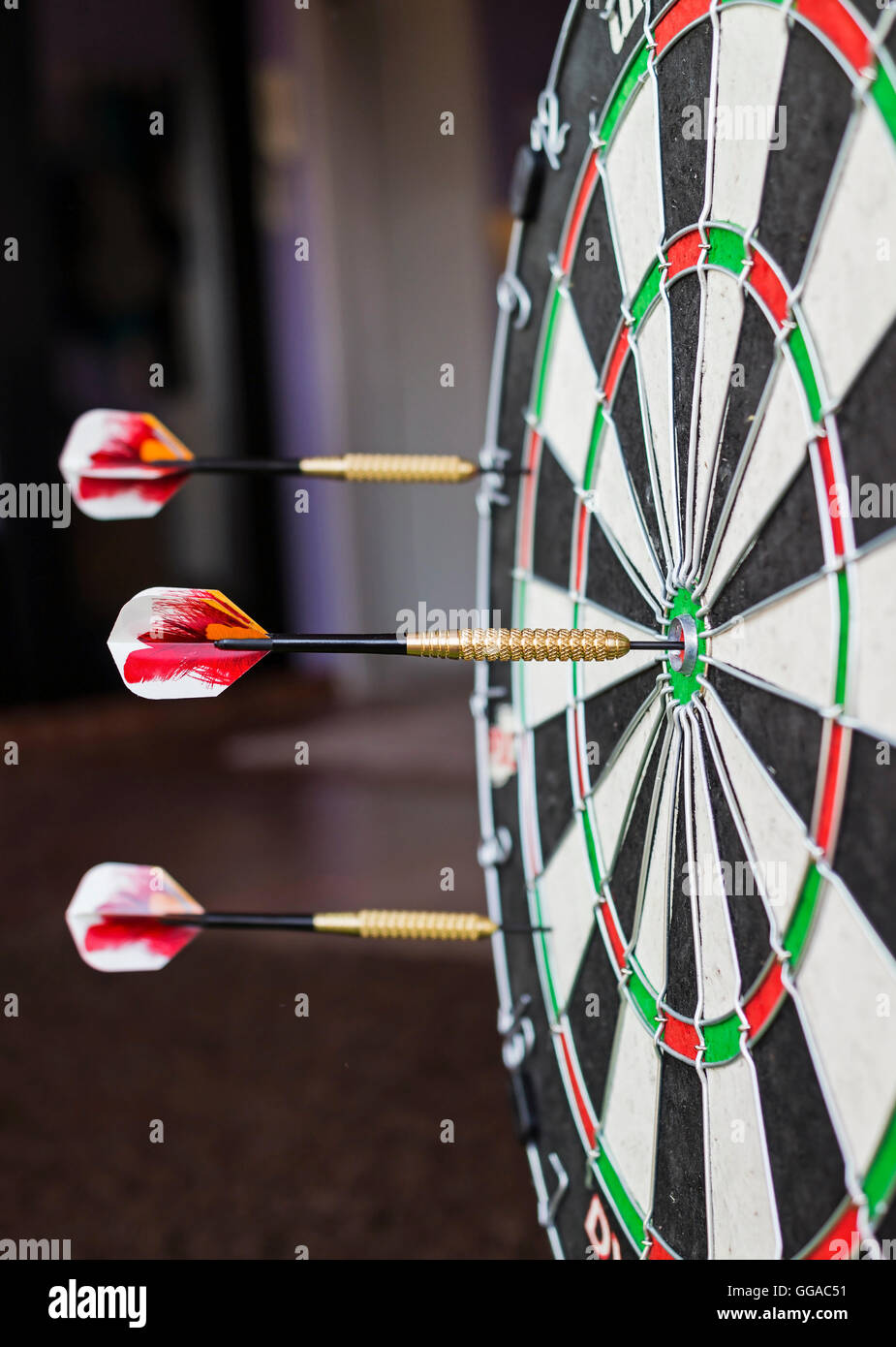 Darts board hi-res stock photography and images - Page 3 - Alamy
