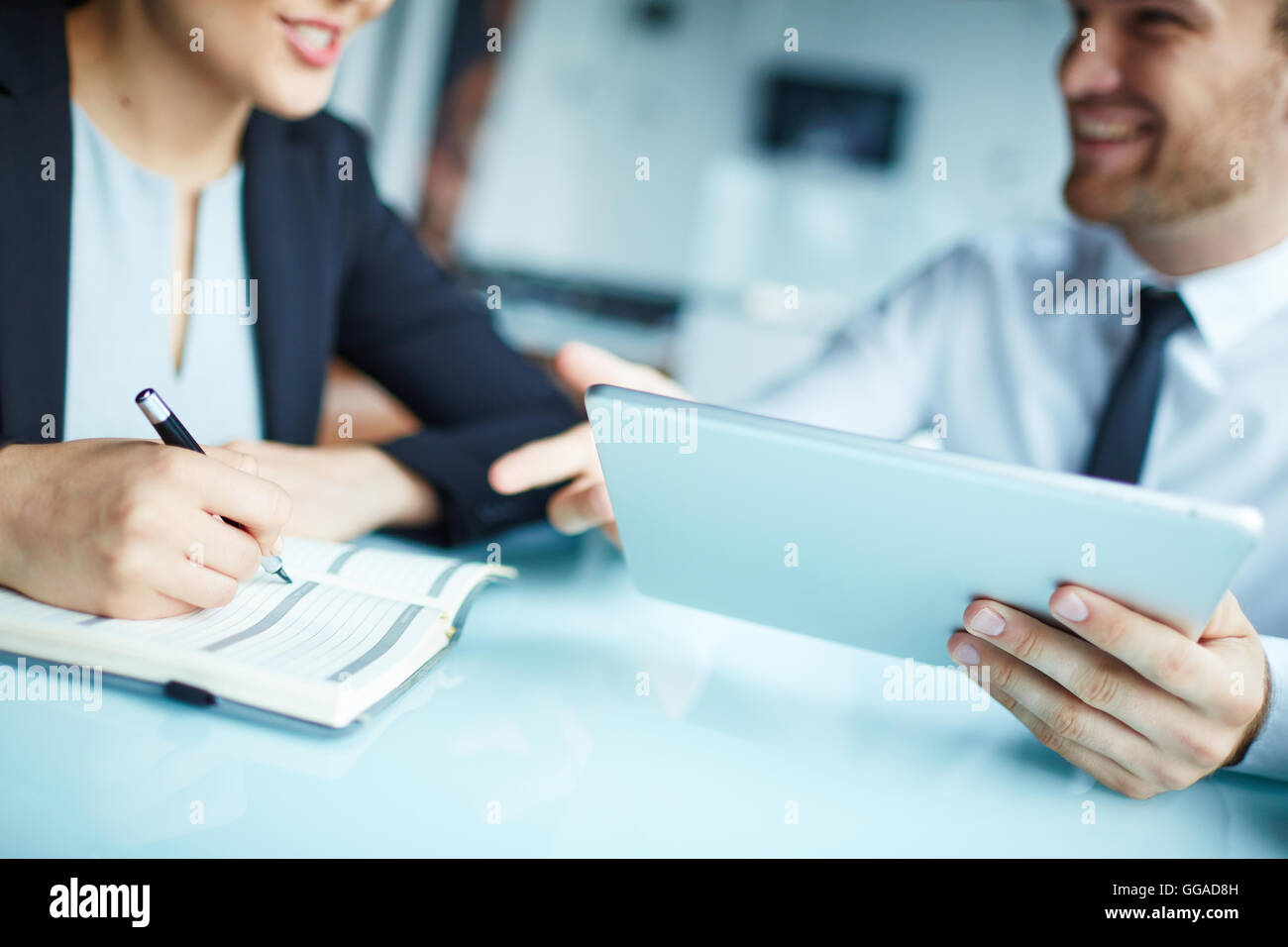 Male planning hi-res stock photography and images - Alamy