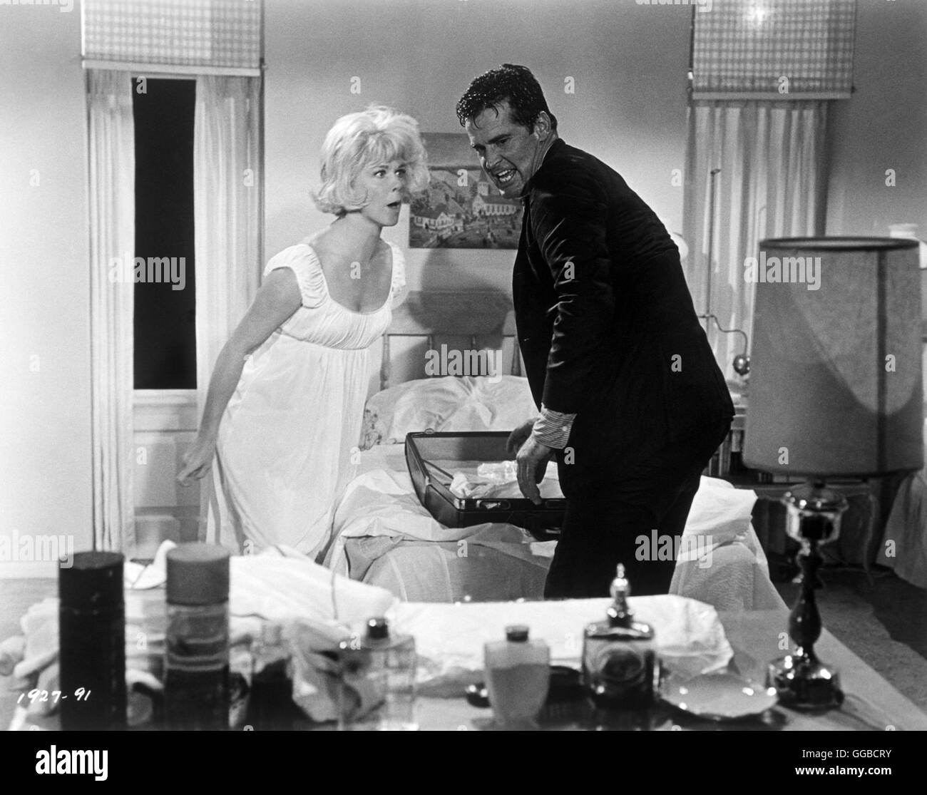 Doris day james garner thrill Black and White Stock Photos & Images Alamy