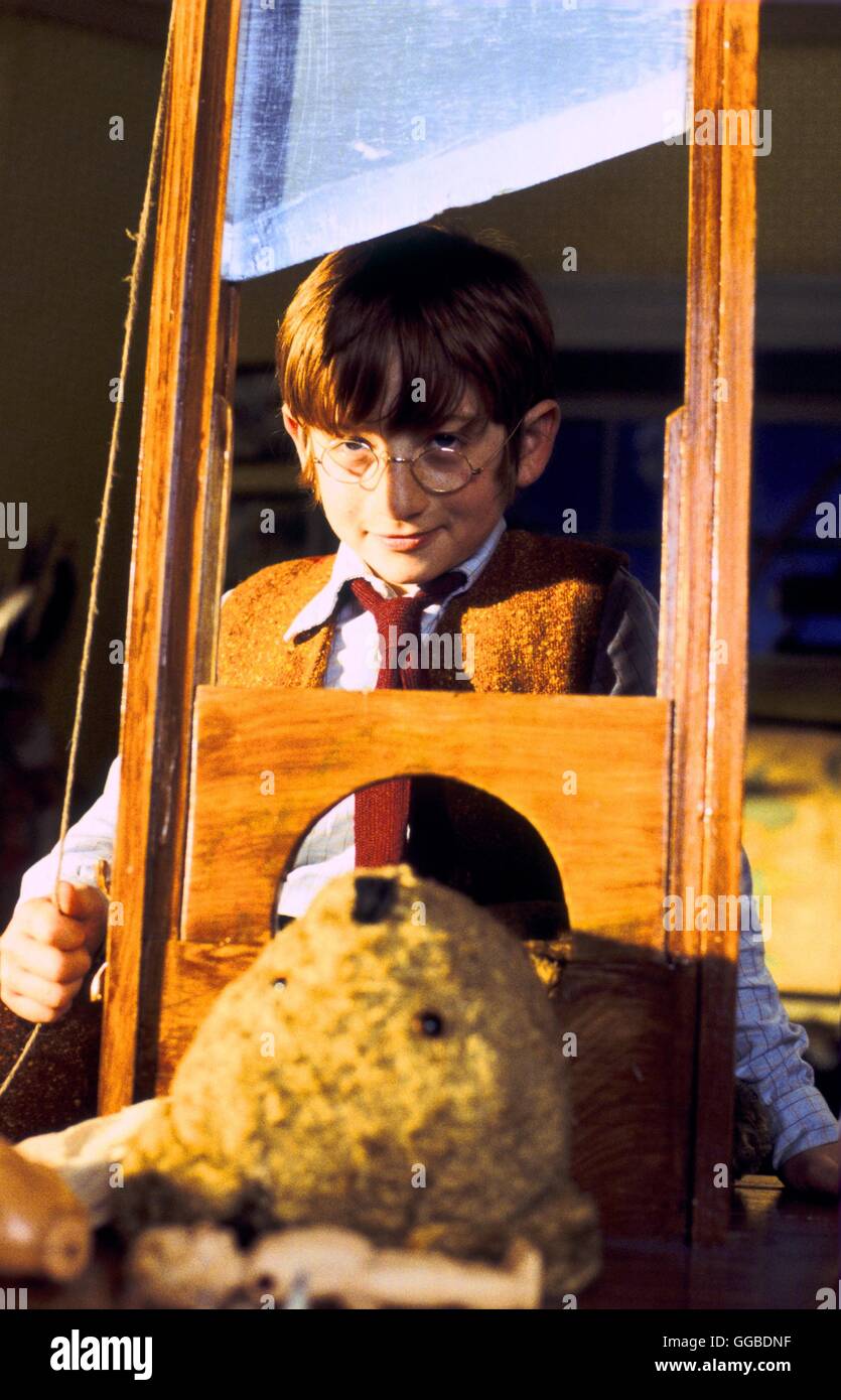 EINE ZAUBERHAFTE NANNY Nanny McPhee UK/USA/F 2005 Kirk Jones Young Eric ...