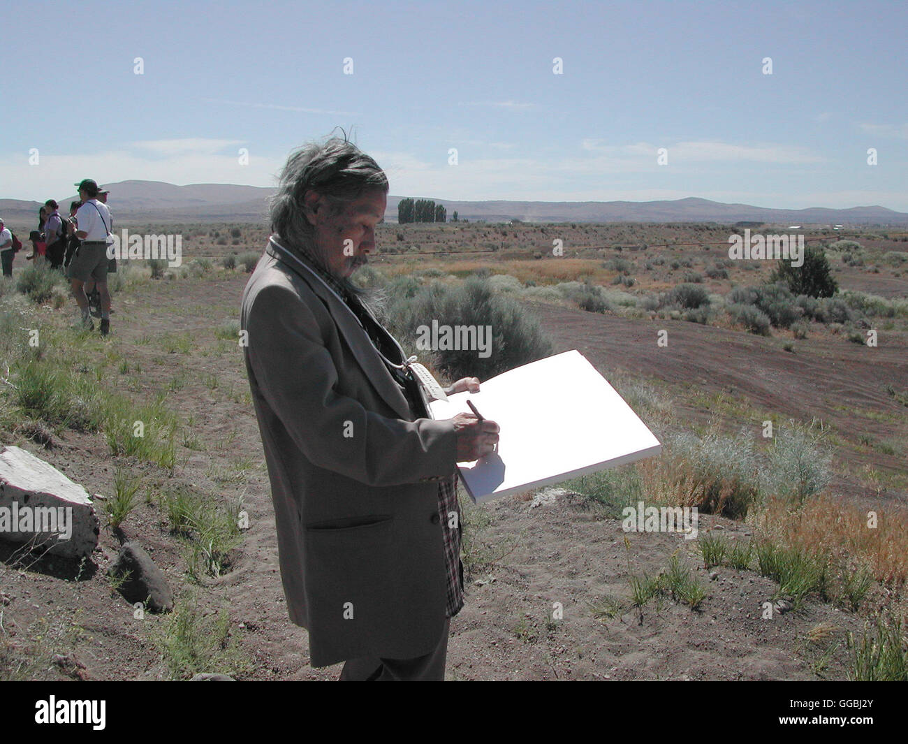 Mirikitanis Katzen / JIMMY MIRIKITANI auf dem Geländer des