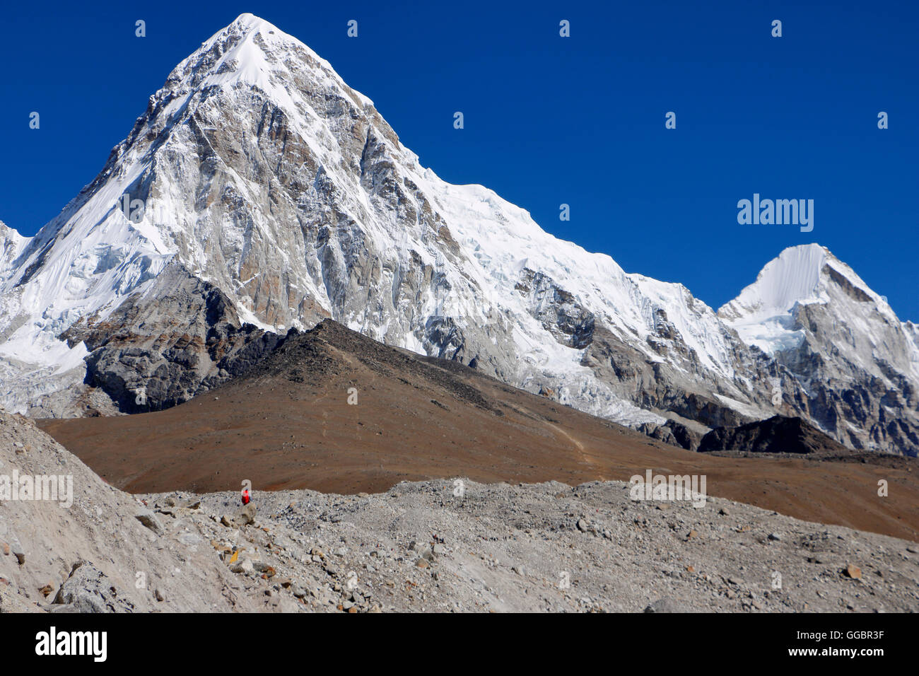Scree and snow hi-res stock photography and images - Alamy