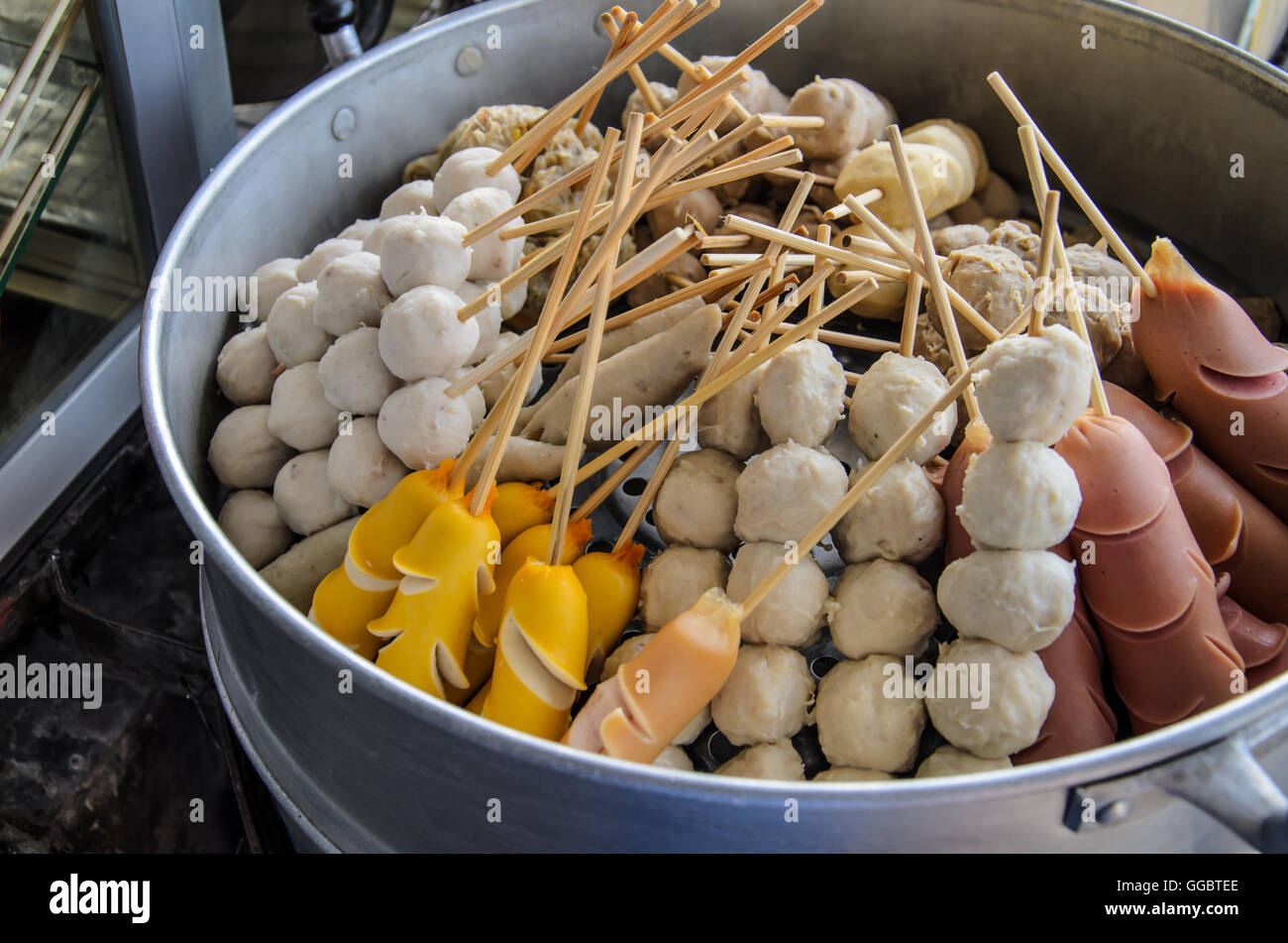 Meatball streaming at market hires stock photography and images Alamy