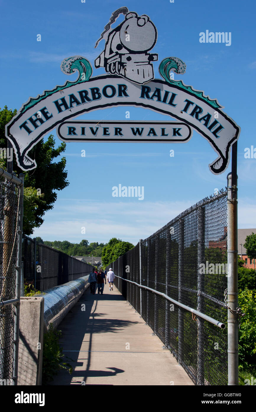 New York, Oswego. The Harbor Rail Trail River Walk Stock Photo Alamy