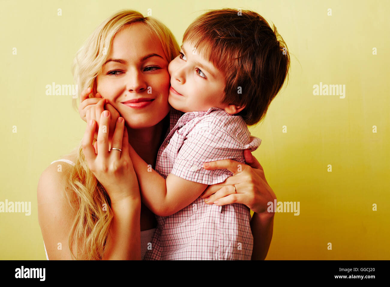 Back view three women hugging hi-res stock photography and images - Alamy