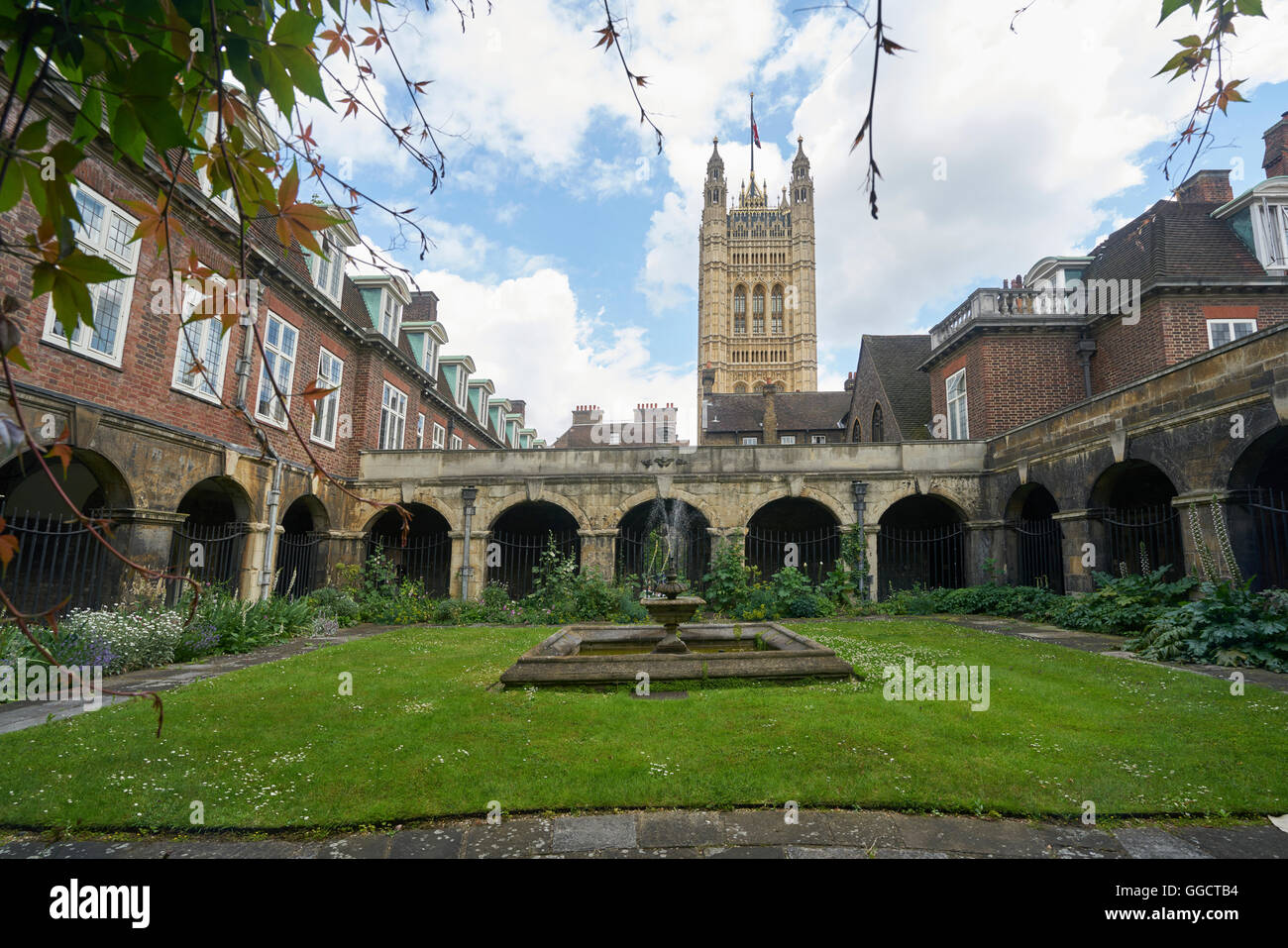 Abbey garden hires stock photography and images Alamy