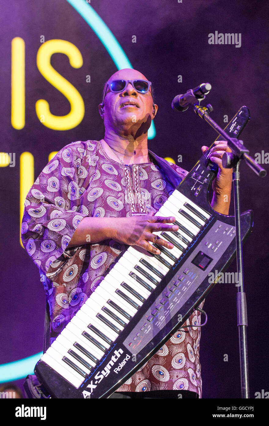 Stevie wonder hi-res stock photography and images - Alamy