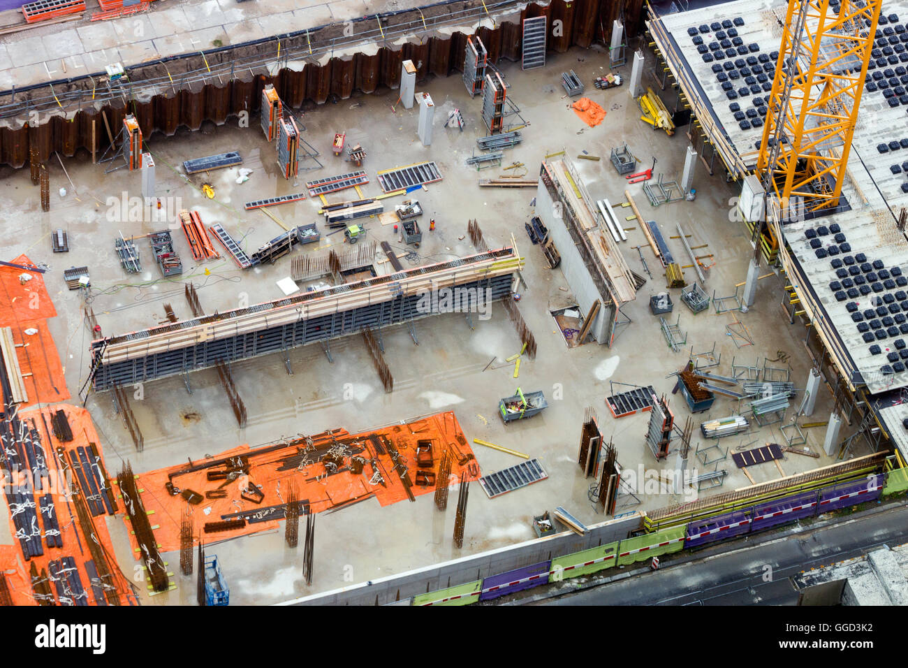 Structure build construction hi-res stock photography and images - Alamy