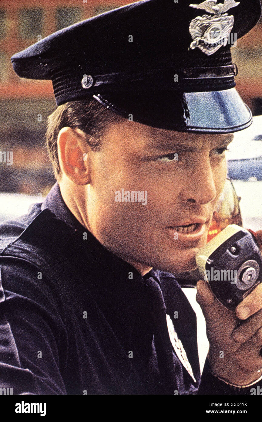 James Keach Cop