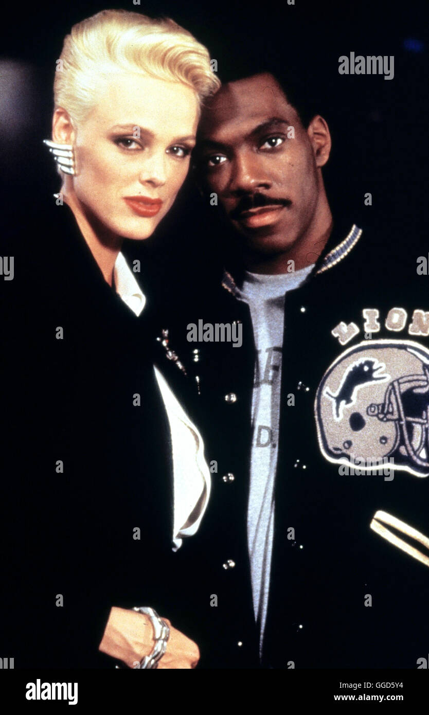 BEVERLY HILLS COP / Beverly Hills Cop USA 1987 / Tony Scott Den ungewöhnlichen Detroiter Cop Axel Foley (EDDIE MURPHY) erreicht ein Hilferuf aus Californien. In Beverly Hills werden Banken und Juweliere von einer Bande heimgesucht. Eine heiße Spur führt Foley zum örtlichen Schützenverein. Die schießwütige Walküre Karla (BRIGITTE NIELSEN) scheint die Chefin der Bande zu sein. Doch bevor Foley ihr das Handwerk legen kann, wird ein Mordanschlag auf ihn verübt... Regie: Tony Scott aka. Beverly Hills Cop Stock Photo