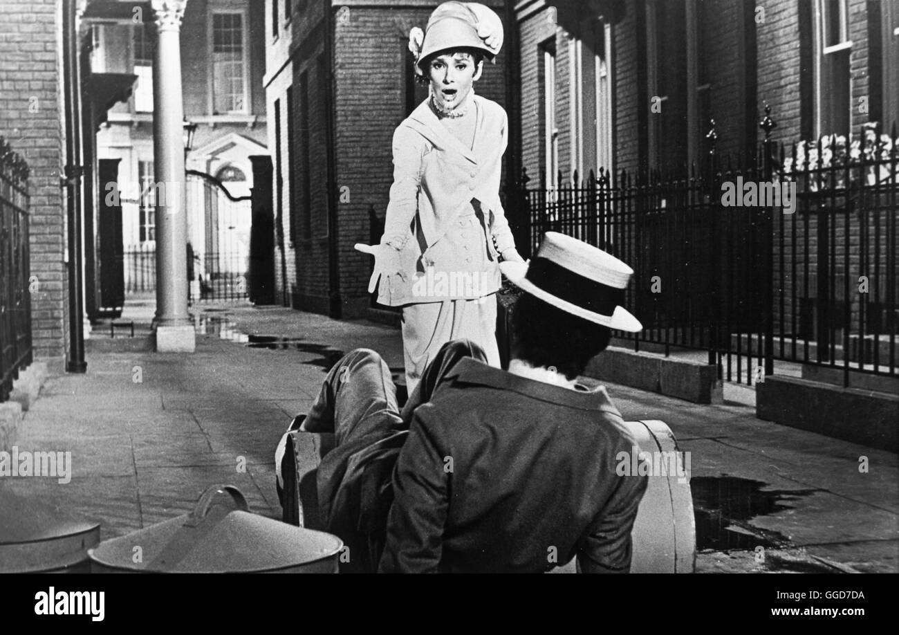 MY FAIR LADY / My Fair Lady USA 1963 / George Cukor Szene mit AUDREY HEPBURN (Eliza Doolittle) Regie: George Cukor aka. My Fair Lady Stock Photo