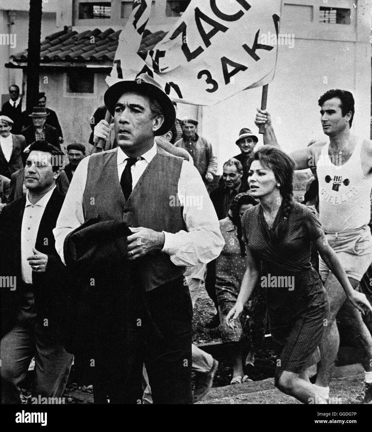 DER BESUCH / La Rancune / La Vendetta della Signora BRD/Italien/Frankr. 1963 / Bernhard Wicki Szene mit ANTHONY QUINN als Serge Miller in 'Der Besuch', 1963 Regie: Bernhard Wicki aka. La Rancune / La Vendetta della Signora Stock Photo