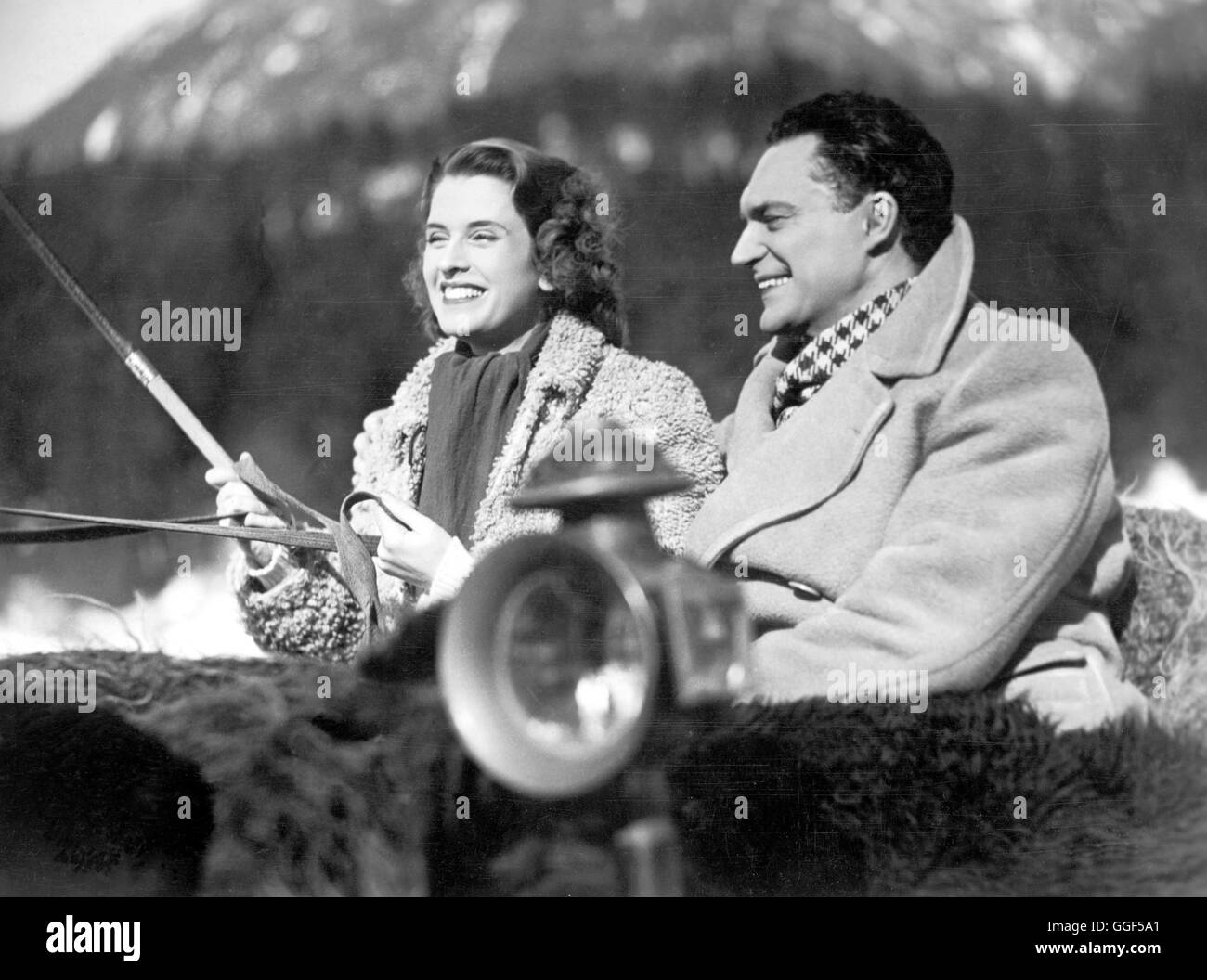 HERZ OHNE HEIMAT / Deutschland 1940 / Otto Linnekogel ANNELIESE UHLIG, GUSTAV DIESSL in 'Herz ohne Heimat', 1940. Regie: Otto Linnekogel Stock Photo