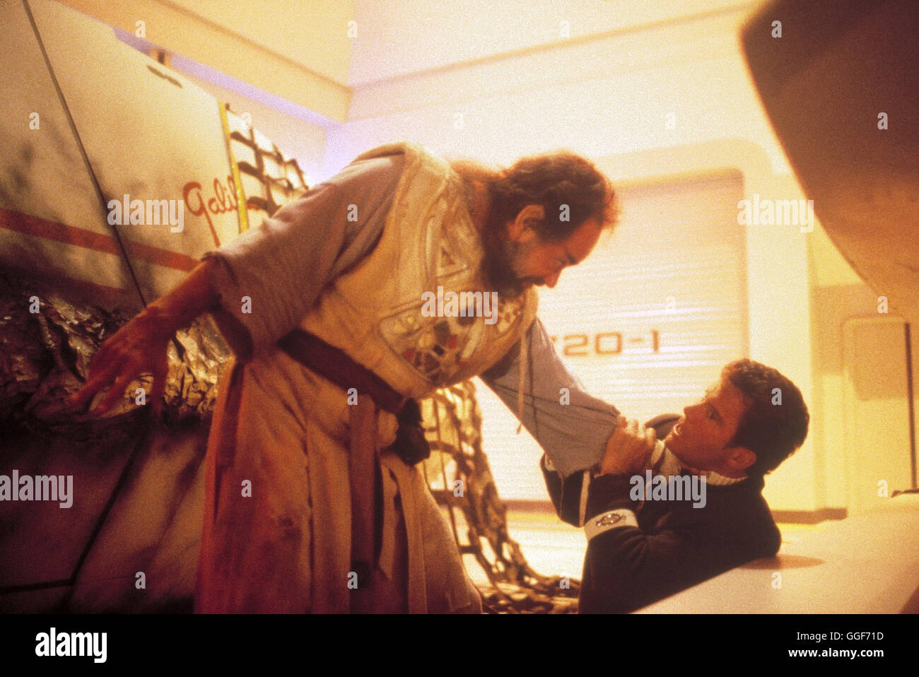 STAR TREK V - AM RANDE DES UNIVERSUMS / Star Trek V - The Final Frontier USA 1989 / William Shatner LAURENCE LUCKINBILL (Sybok), WILLIAM SHATNER (Kirk) in 'Star Trek V - Am Rande des Universums', 1989. Regie: William Shatner aka. Star Trek V - The Final Frontier Stock Photo