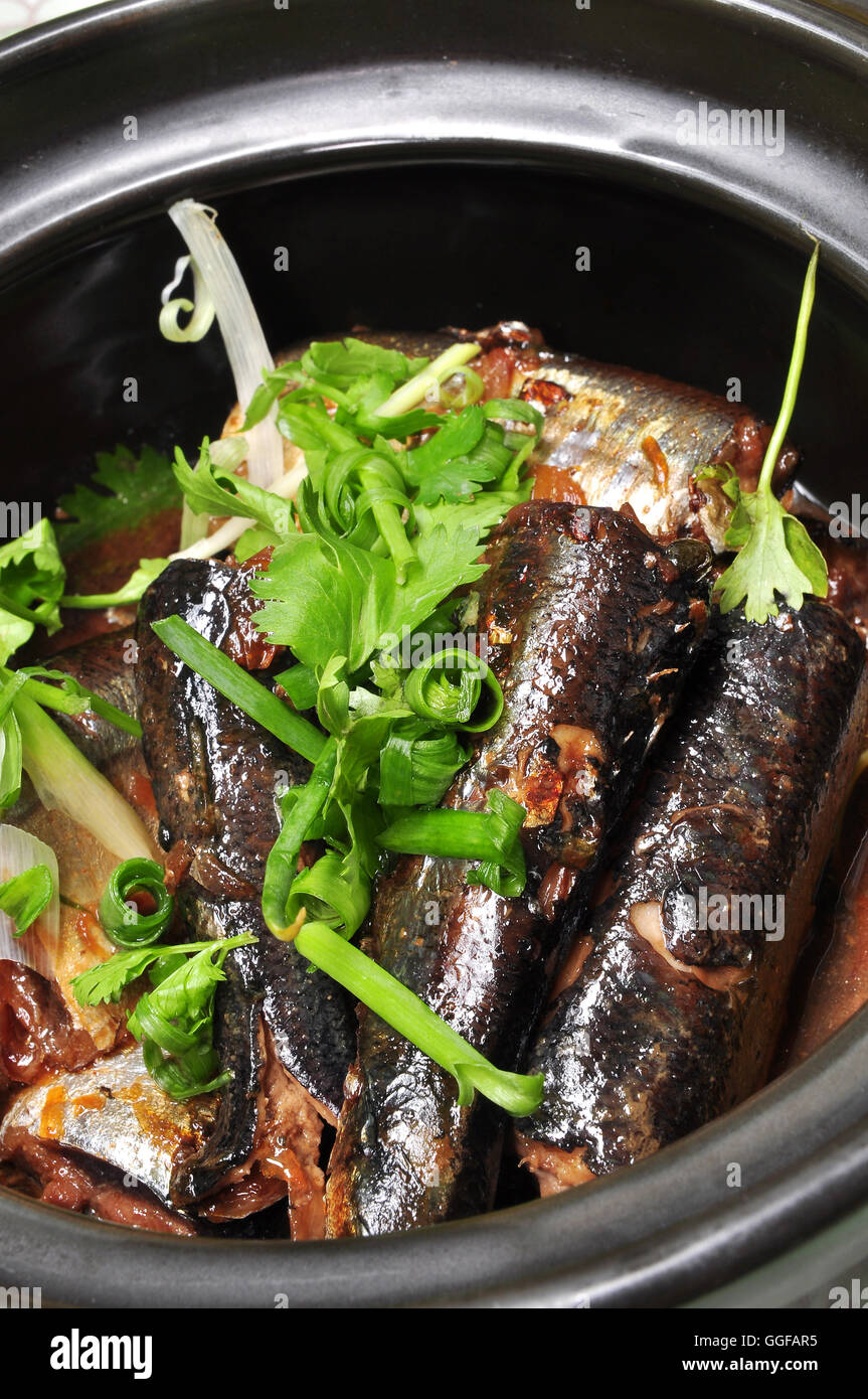 Vietnamese braised fish or ca kho to Stock Photo Alamy