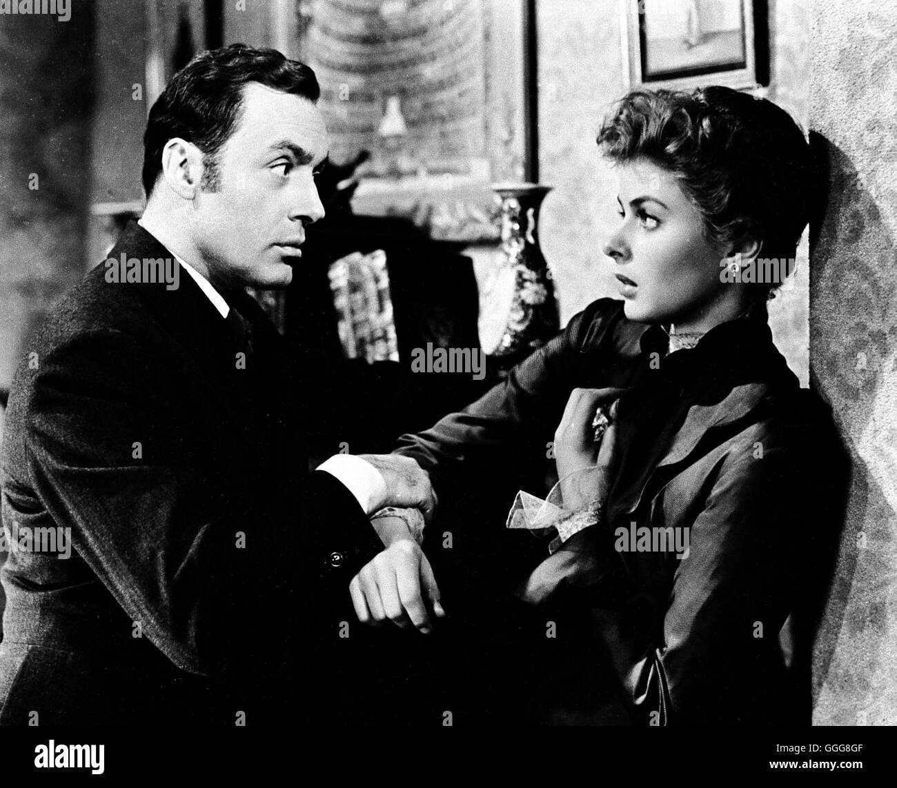 DAS HAUS DER LADY ALQUIST / Gaslight USA 1944 / George Cukor CHARLES BOYER, INGRID BERGMAN, 'Gaslight', 1944. Regie: George Cukor aka. Gaslight Stock Photo