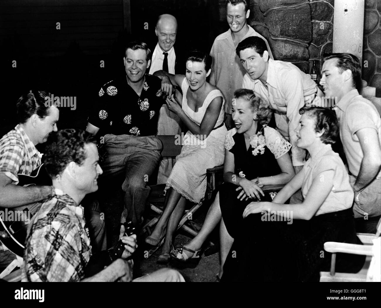 NIAGARA / Niagara USA 1953 / Henry Hathaway Szene mit MAX SHOWALTER, JEAN PETERS, 'Niagara', 1953.  Regie: Henry Hathaway aka. Niagara Stock Photo