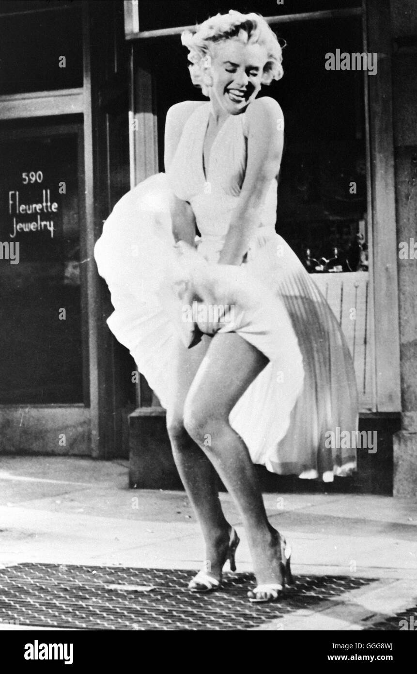 DAS VERFLIXTE 7. JAHR / The Seven Year Itch USA 1955 / Billy Wilder MARILYN MONROE, 'The Seven Year Itch', 1955. Regie: Billy Wilder aka. The Seven Year Itch Stock Photo
