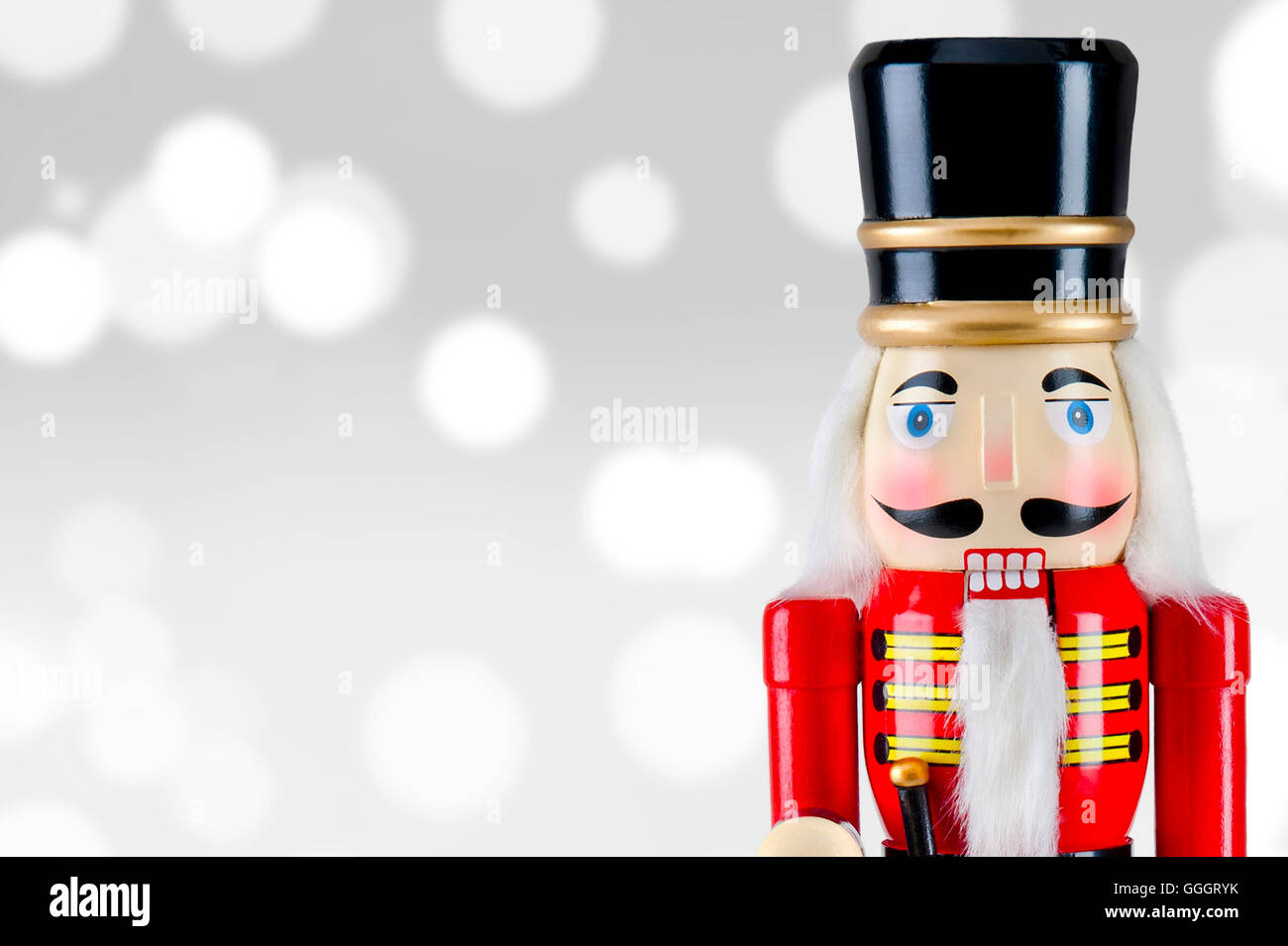 Holiday Nutcracker Soldier Statue 19