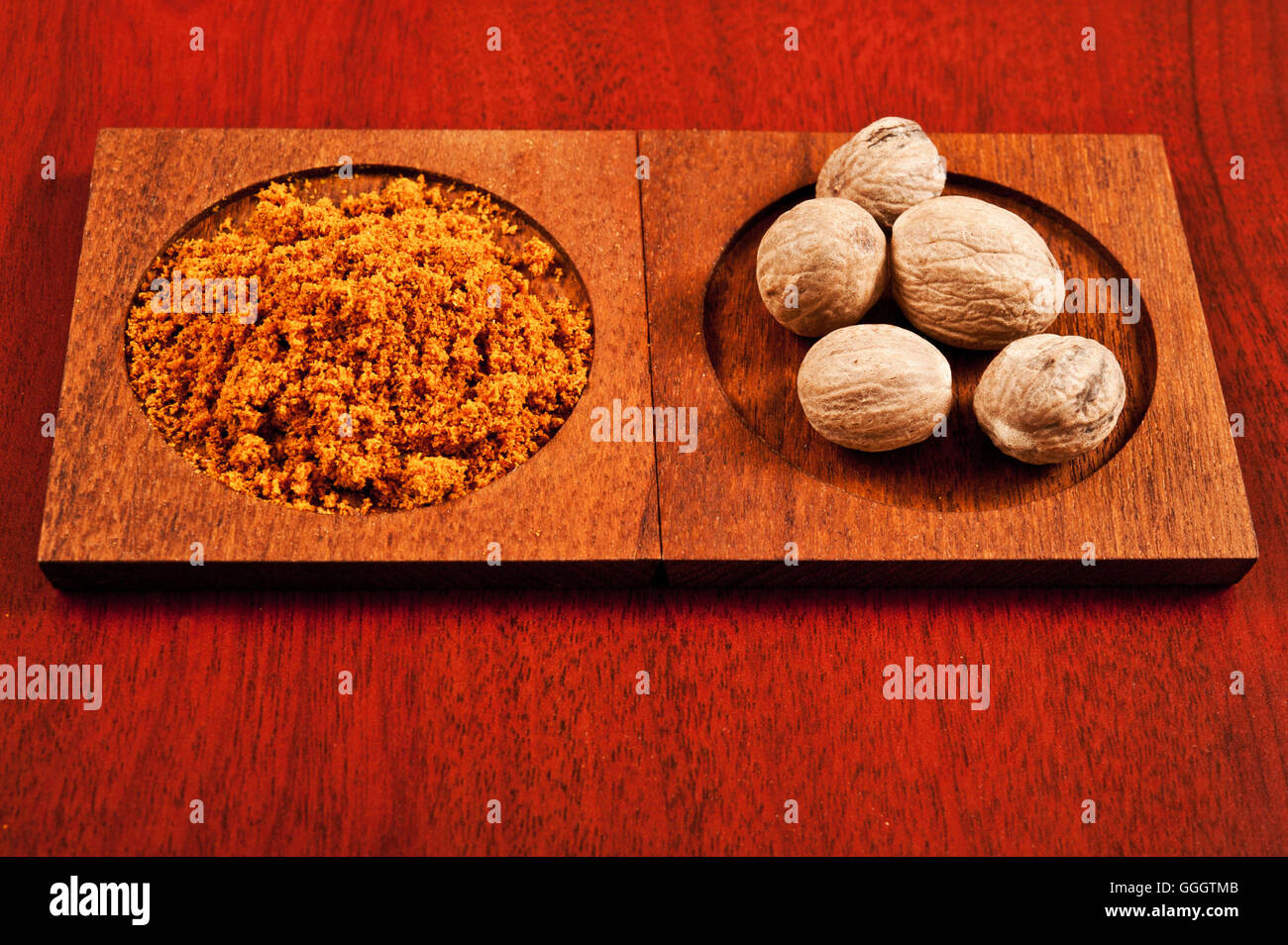 Grinded nutmeg hires stock photography and images Alamy