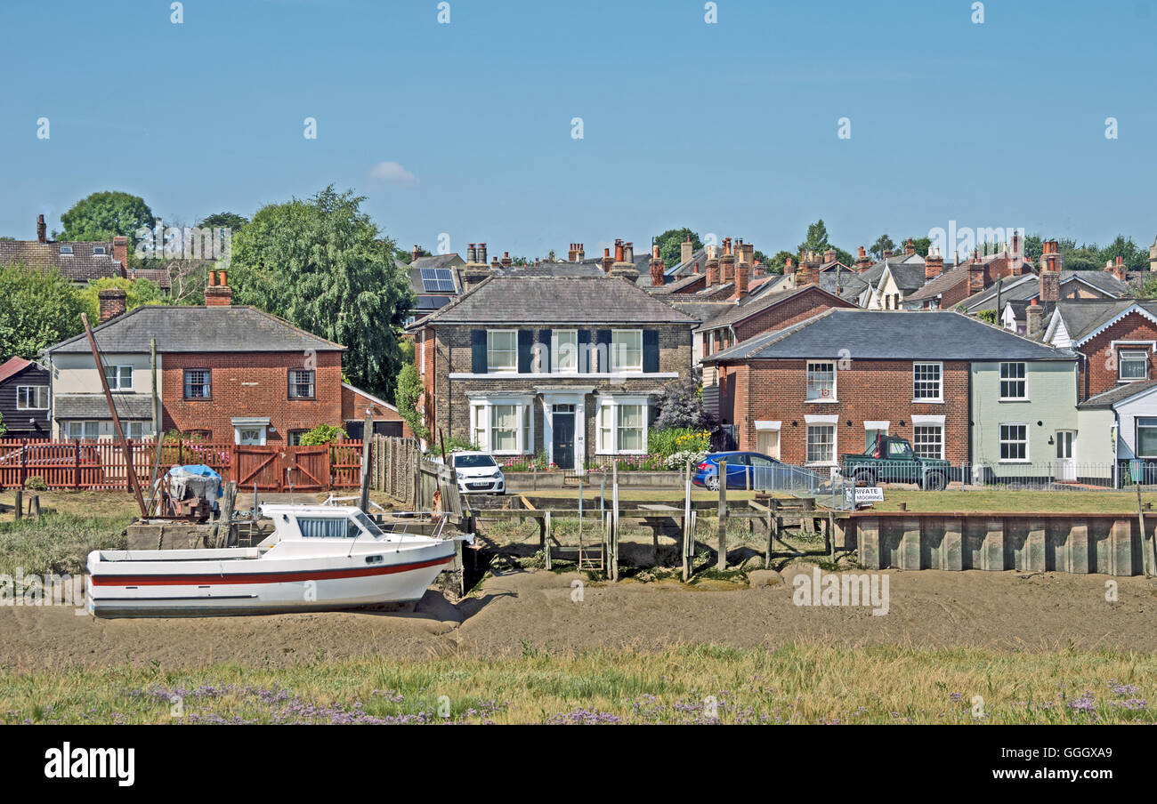 Rowhedge, Wivenhoe, House By River Colne, Essex, England Stock Photo
