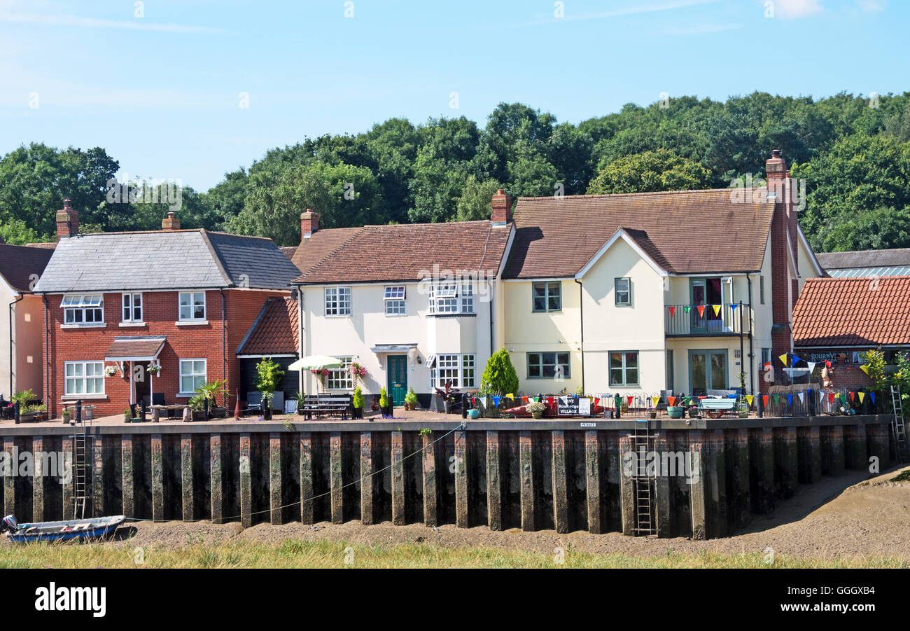 Rowhedge, Wivenhoe, House By River Colne, Essex, England Stock Photo